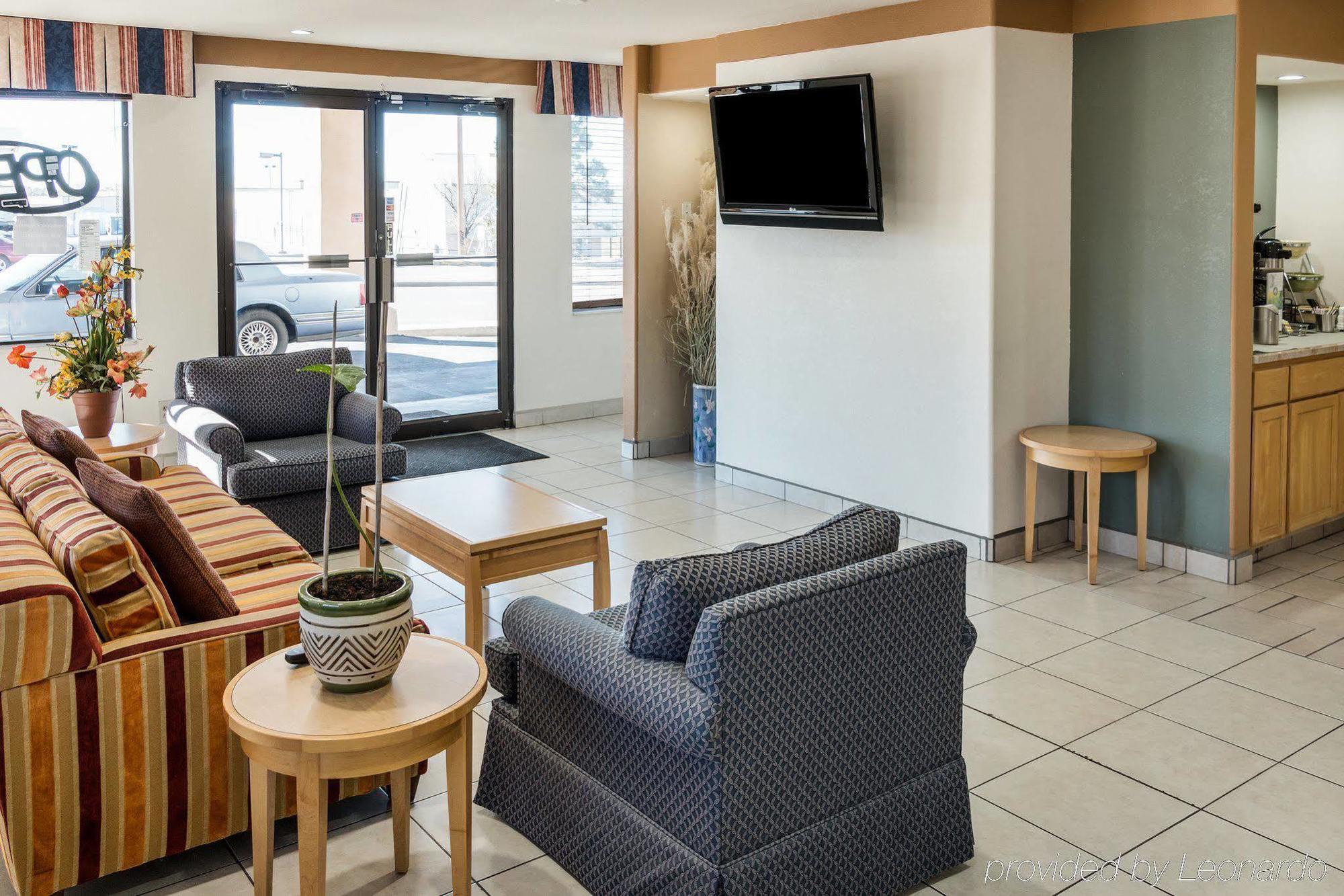 Desert Sands Inn & Suites Albuquerque Bagian luar foto